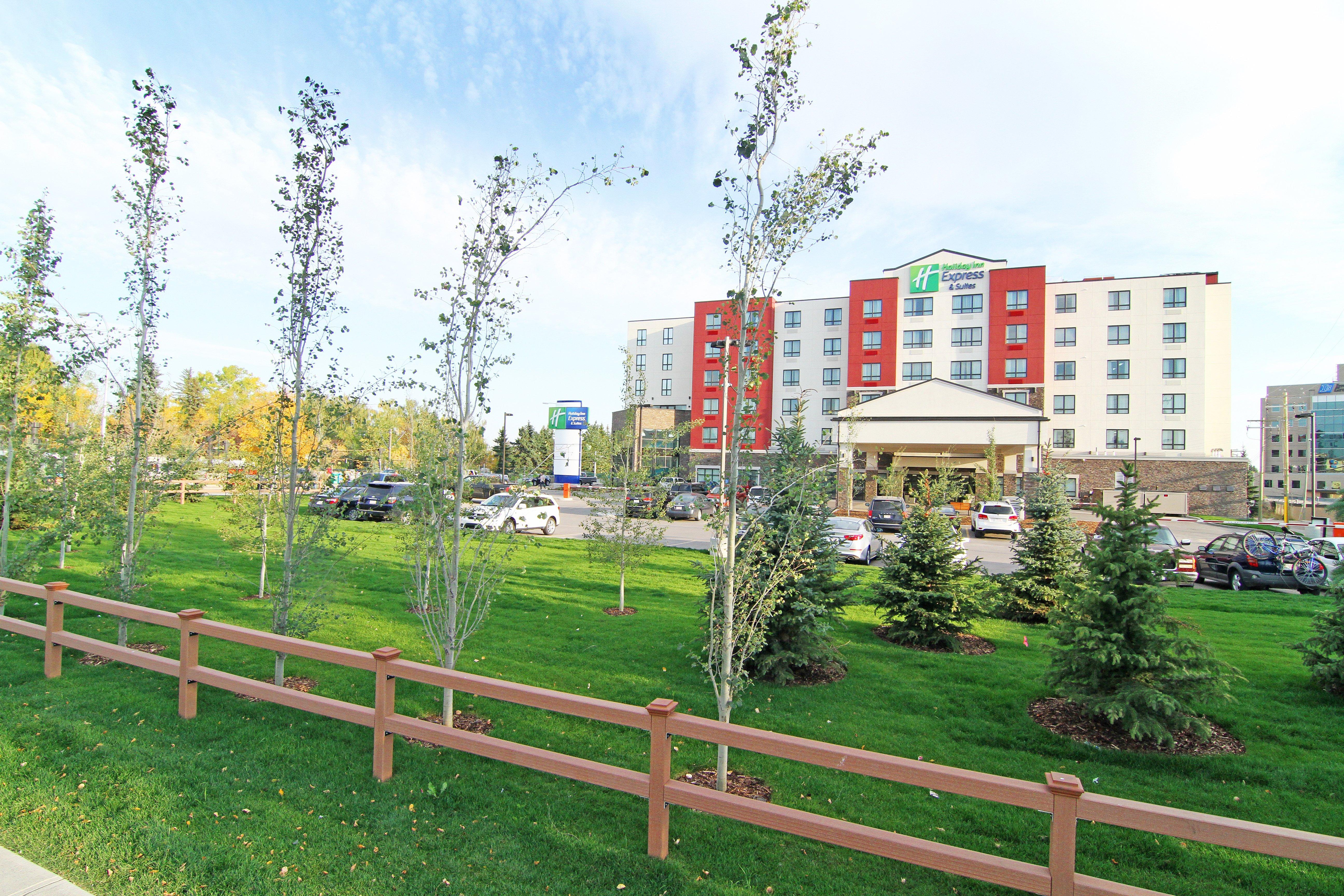 Holiday Inn Express And Suites Calgary University By Ihg Exteriér fotografie